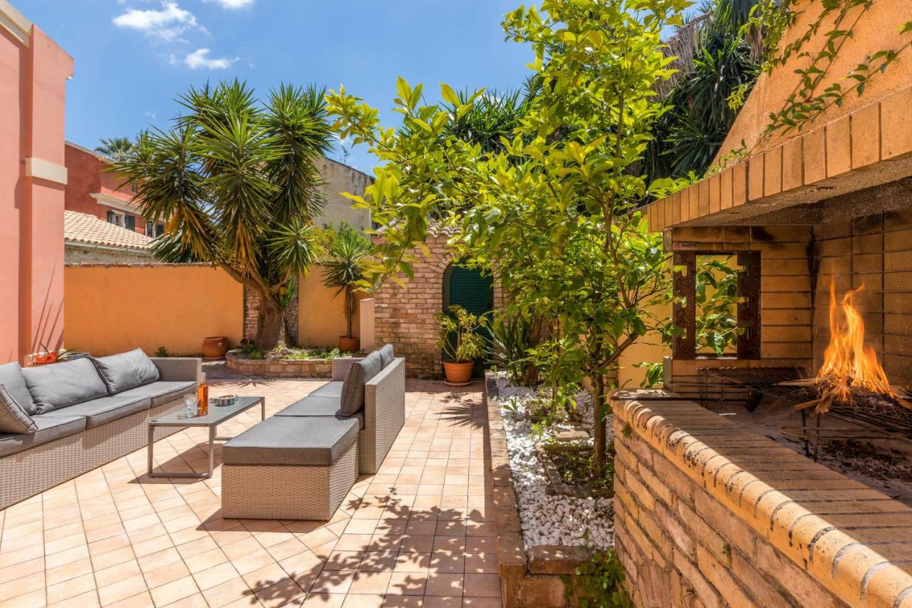 Moraitis Mansion Apartament *